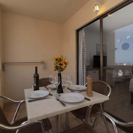 Castle Harbour 42 - One Bed 公寓