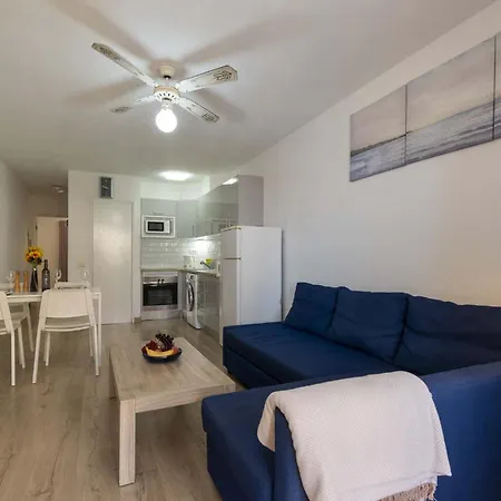 Castle Harbour 42 - One Bed شقة *
